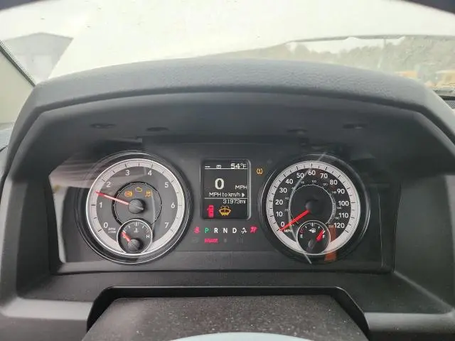 2022 RAM 1500 CLASSIC TRADESMAN  