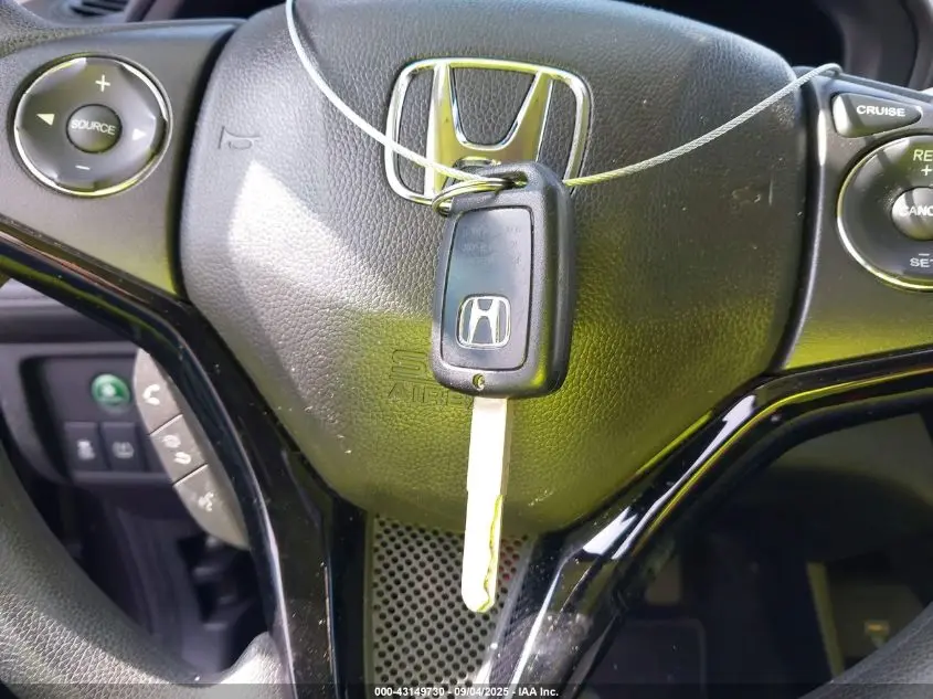 2022 HONDA HR-V 2WD LX