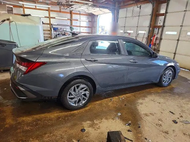 2024 HYUNDAI ELANTRA BLUE  