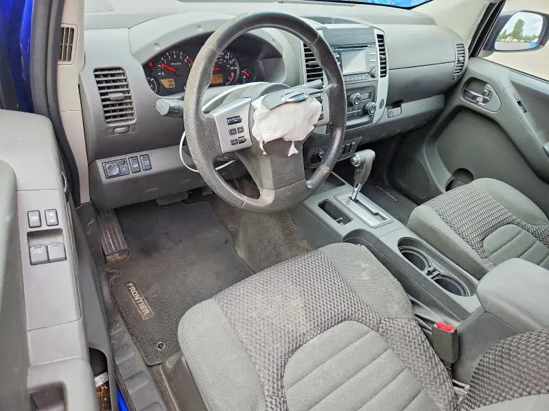 2014 NISSAN FRONTIER SV V6  