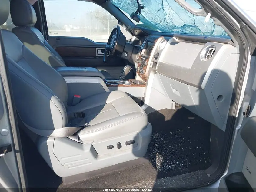 2014 FORD F-150 LARIAT