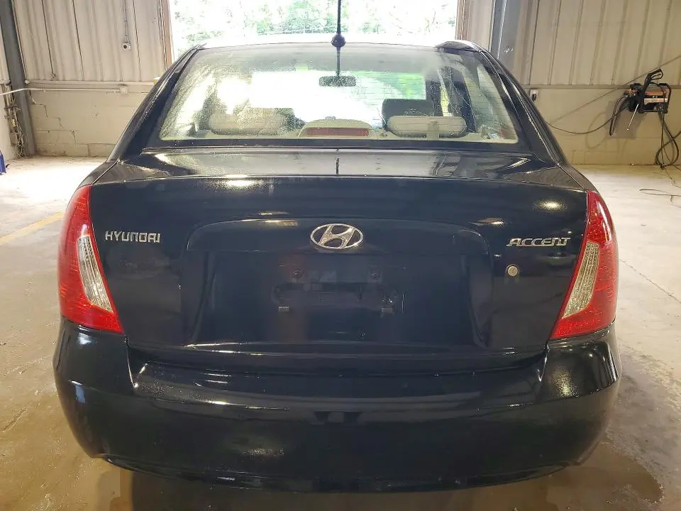 2011 HYUNDAI ACCENT GLS  