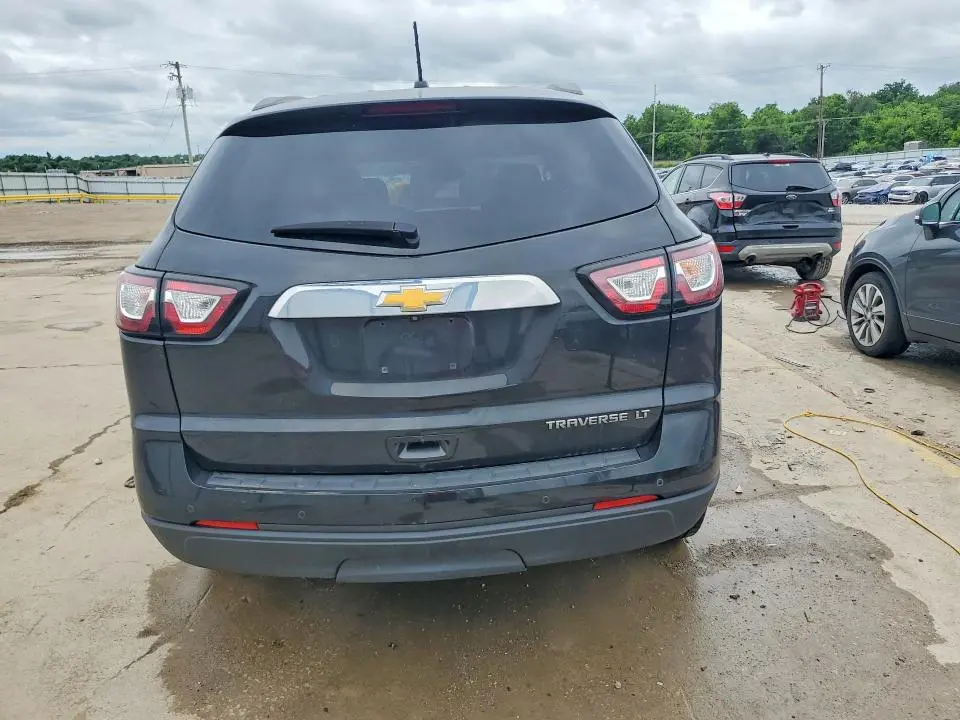 2013 CHEVROLET TRAVERSE LT  
