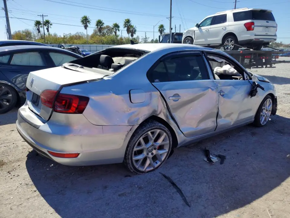 2014 VOLKSWAGEN JETTA GLI  