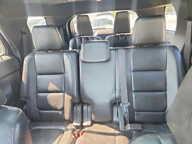 2011 FORD EXPLORER XLT  