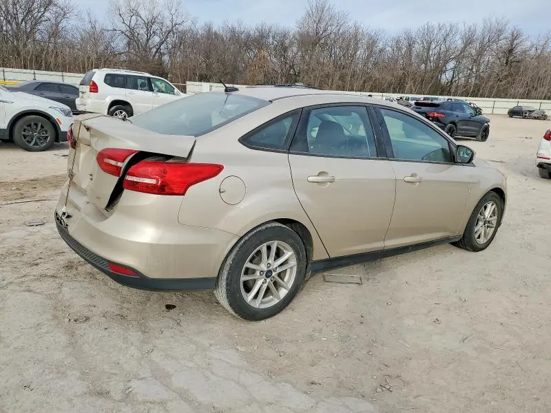 2017 FORD FOCUS SE  