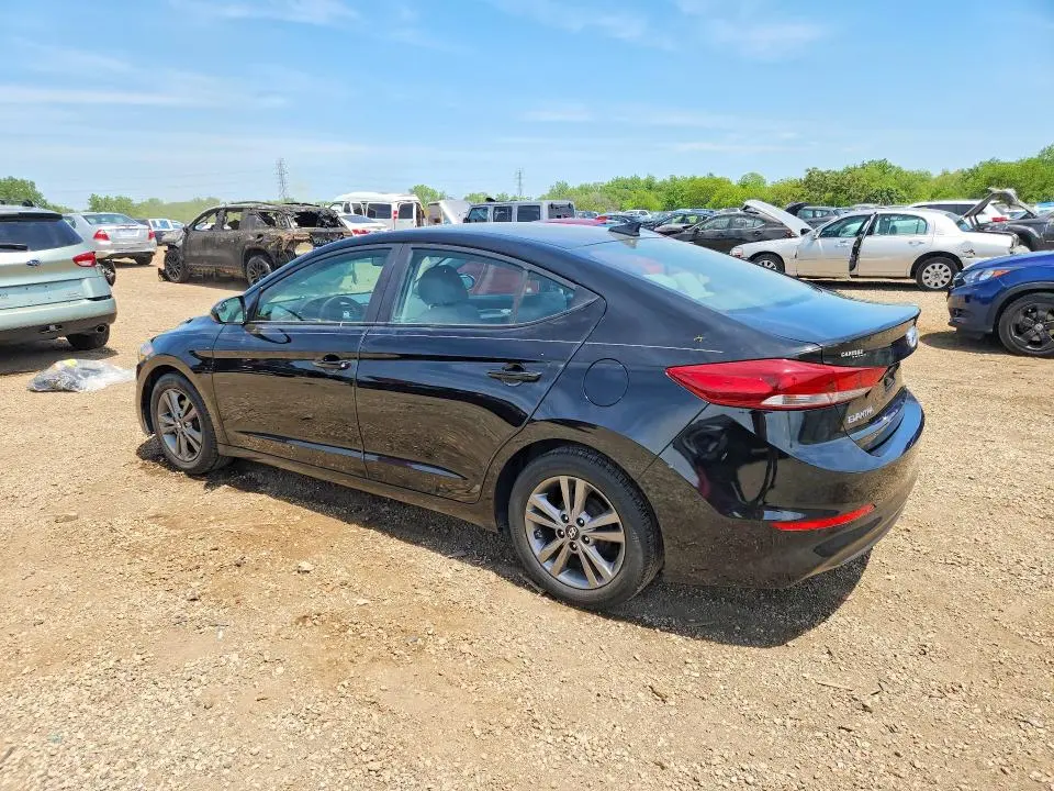 2017 HYUNDAI ELANTRA SE  