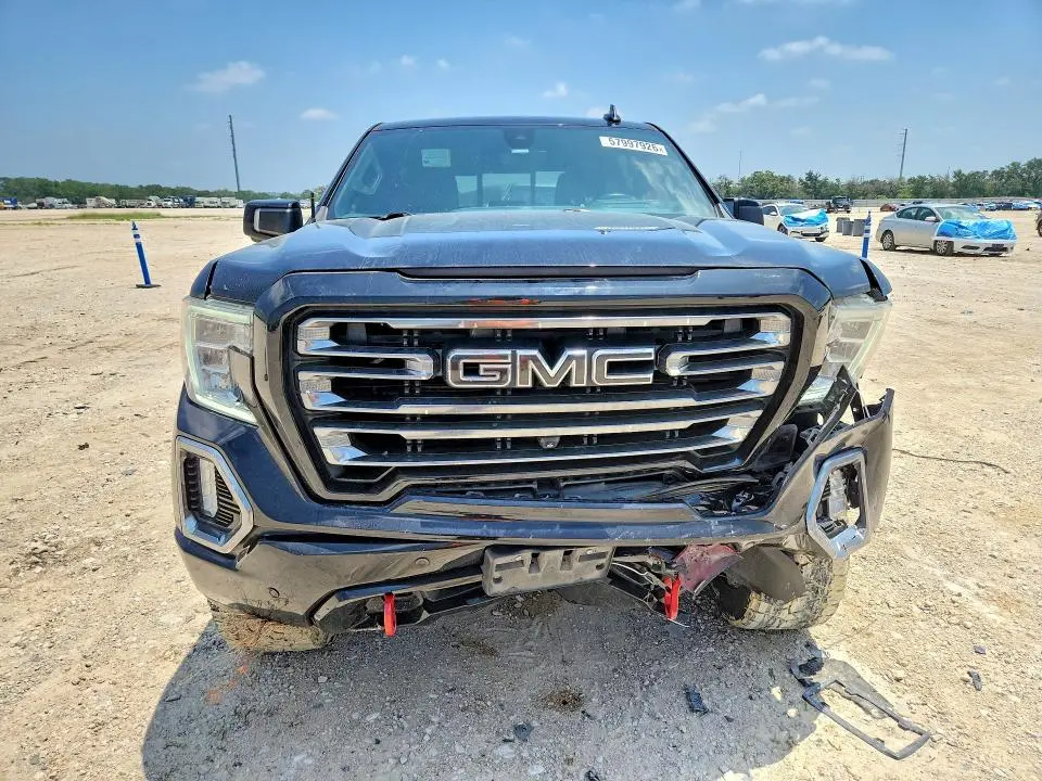 2021 GMC SIERRA K1500 AT4  