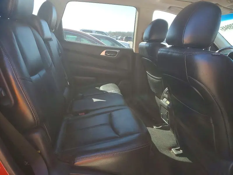 2014 NISSAN PATHFINDER S  