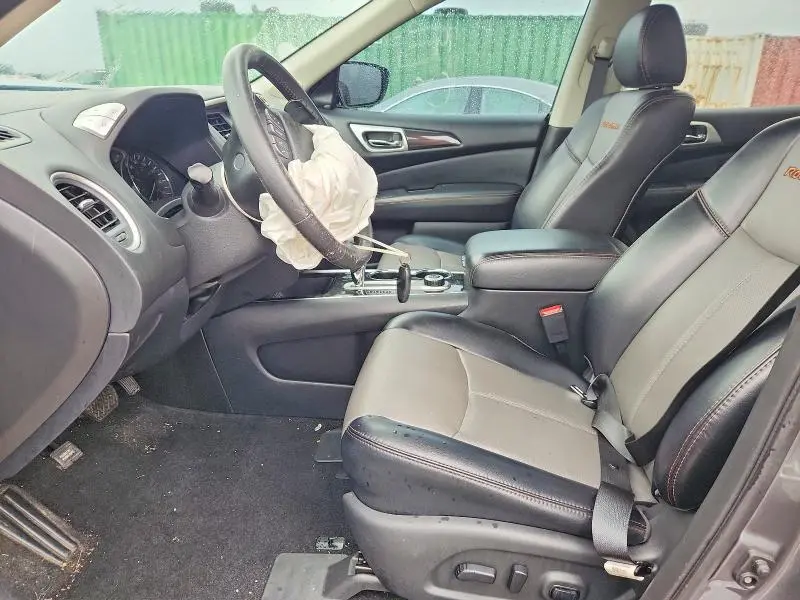 2020 NISSAN PATHFINDER SL  