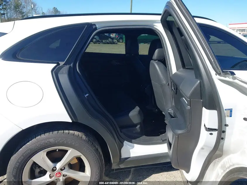 2017 JAGUAR F-PACE 35T PREMIUM