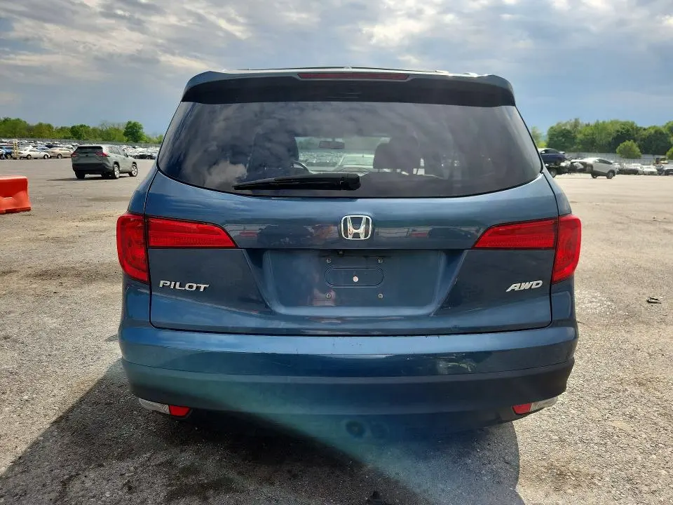 2017 HONDA PILOT EXL  