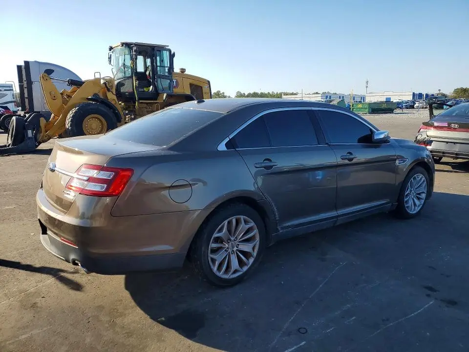 2015 FORD TAURUS LIMITED  