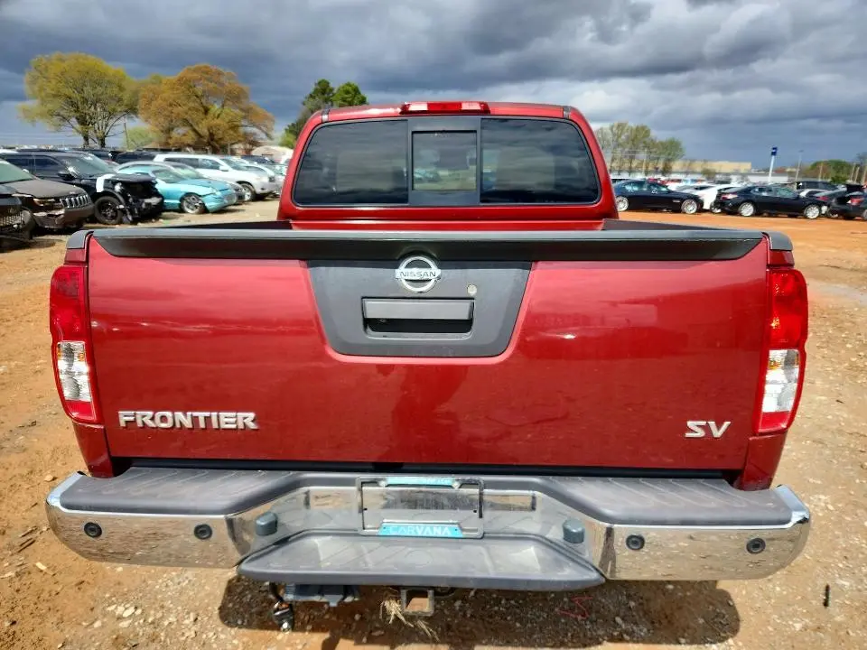 2014 NISSAN FRONTIER S  