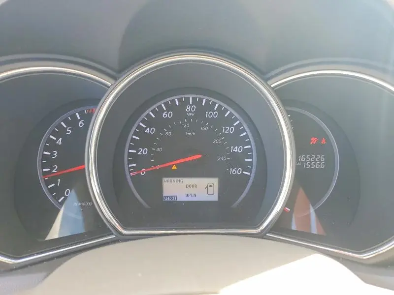 2011 NISSAN MURANO S  