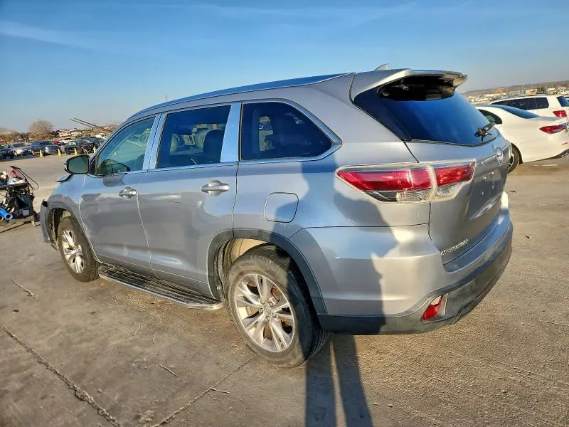 2014 TOYOTA HIGHLANDER XLE  