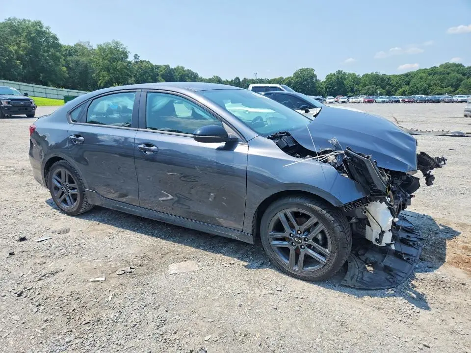 2021 KIA FORTE GT LINE  