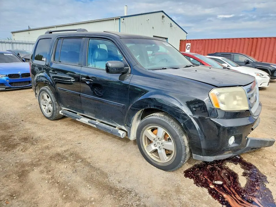 2011 HONDA PILOT EXL  