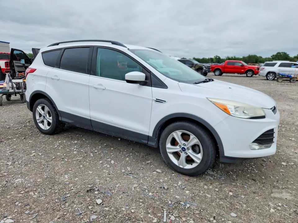 2015 FORD ESCAPE SE  