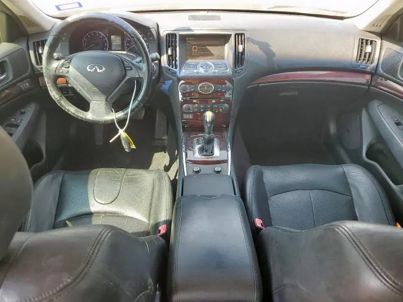 2011 INFINITI G37 BASE  