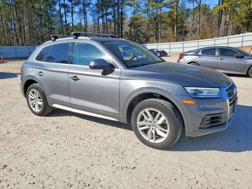2020 AUDI Q5 PREMIUM  