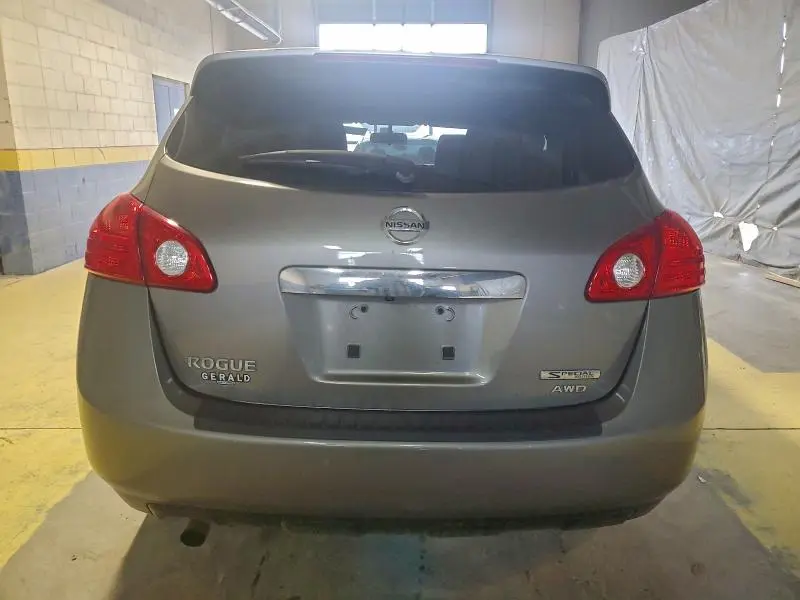 2013 NISSAN ROGUE S  