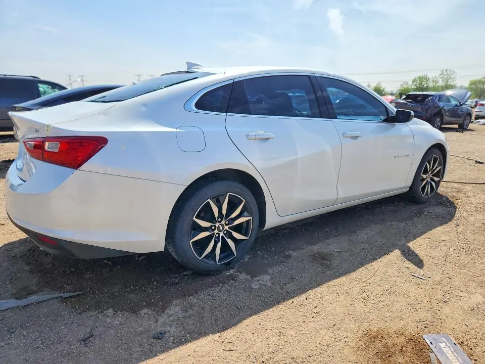 2017 CHEVROLET MALIBU LT  