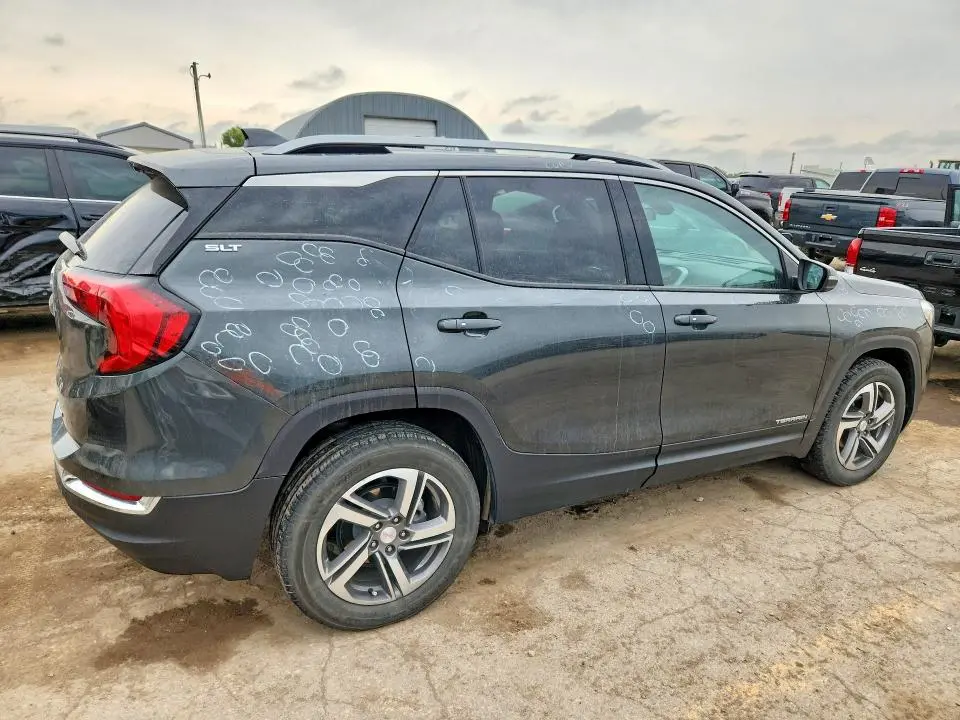 2021 GMC TERRAIN SLT  