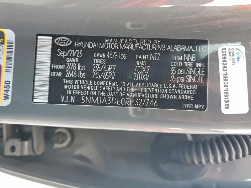 2024 HYUNDAI TUCSON SE  