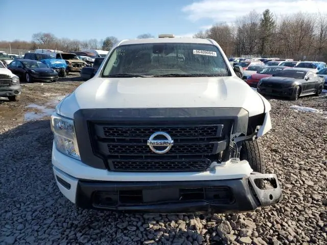 2022 NISSAN TITAN S  