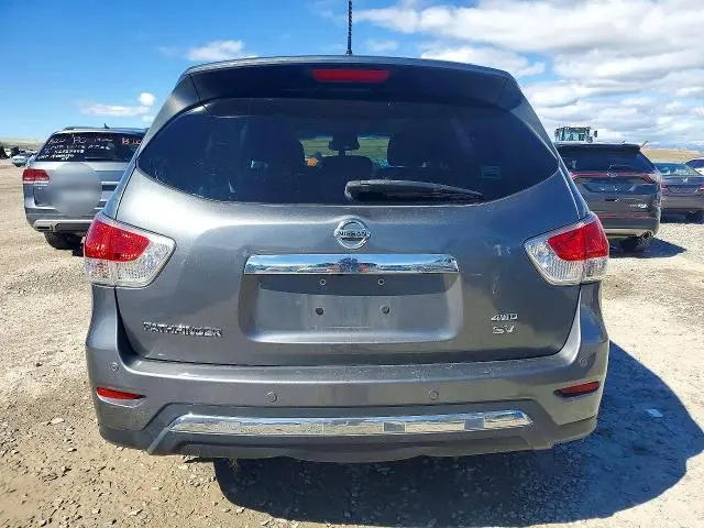 2015 NISSAN PATHFINDER SV  