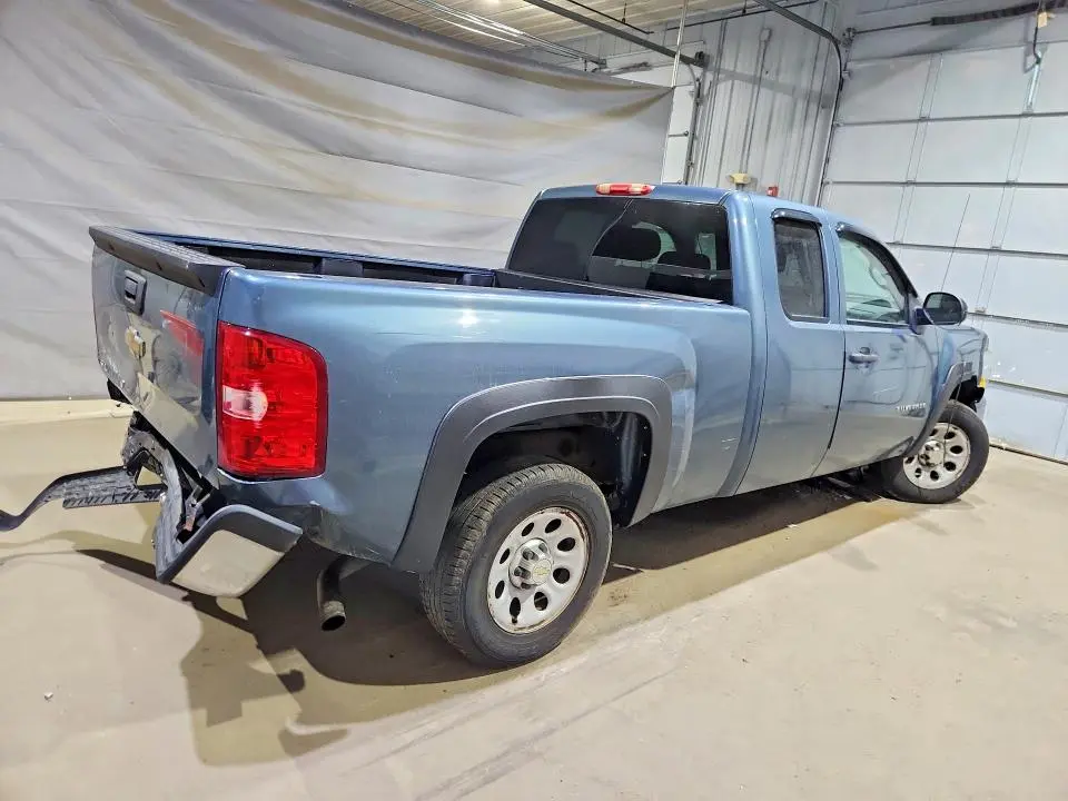 2011 CHEVROLET SILVERADO C1500  