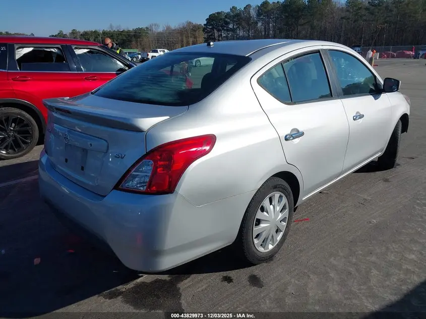 2019 NISSAN VERSA 1.6 SV