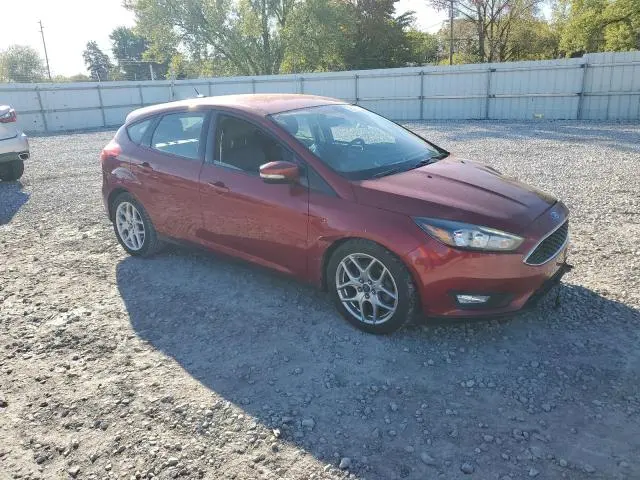 2015 FORD FOCUS SE  