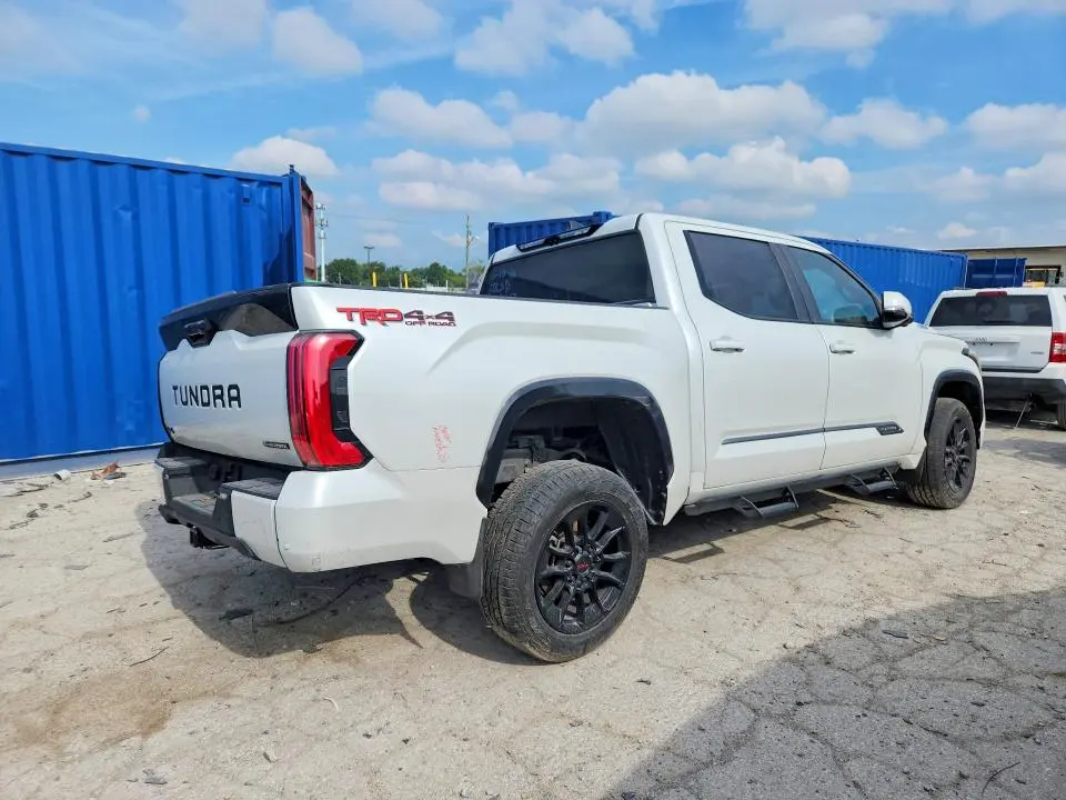 2025 TOYOTA TUNDRA PLATINUM HV  
