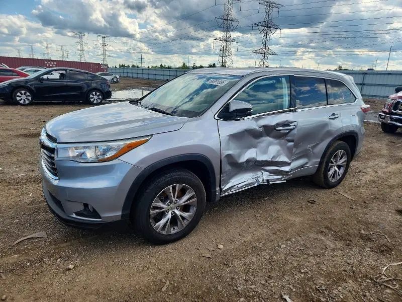 2015 TOYOTA HIGHLANDER XLE  