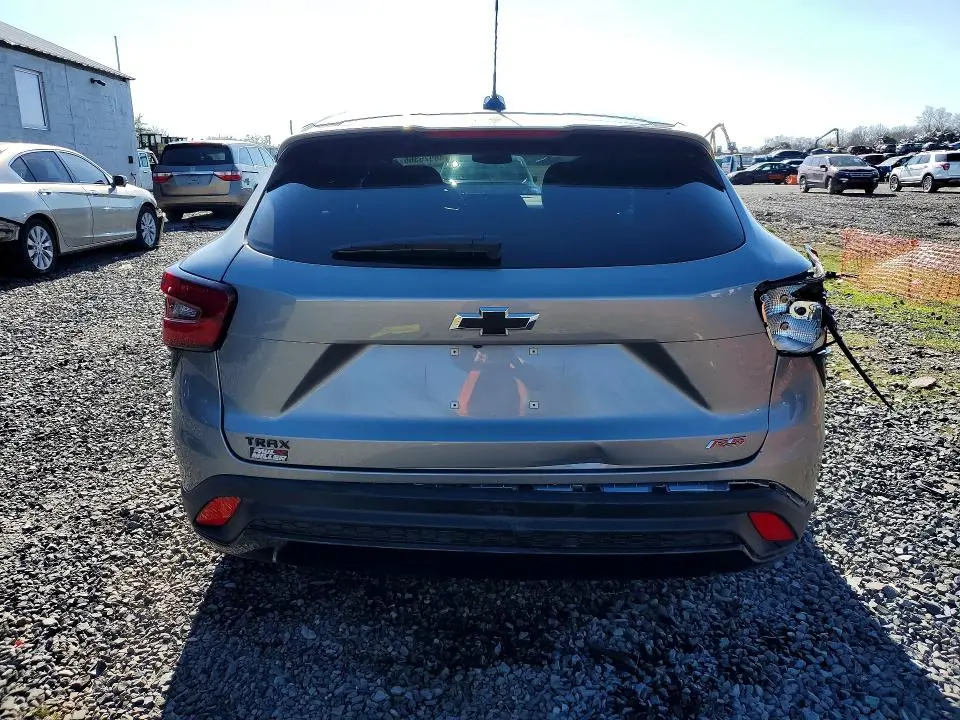 2025 CHEVROLET TRAX 1RS  