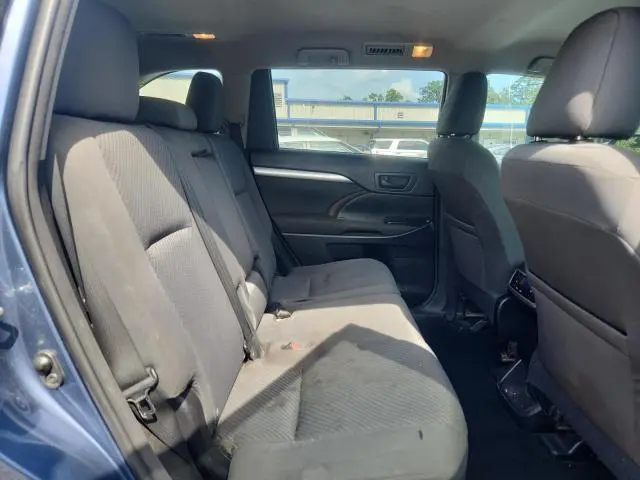 2014 TOYOTA HIGHLANDER LE  