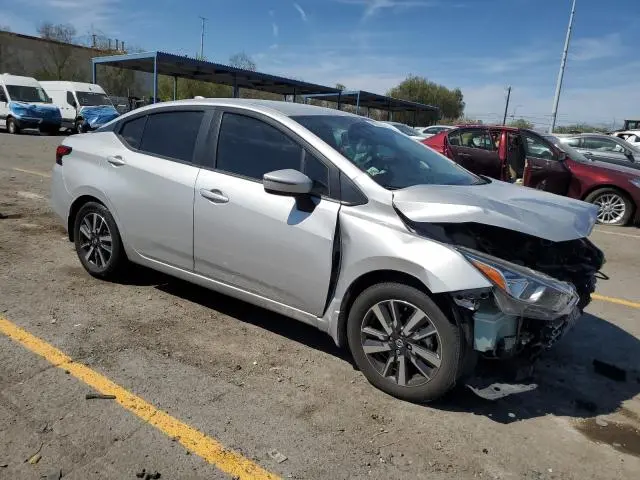 2021 NISSAN VERSA SV  