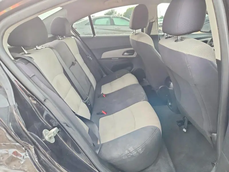 2013 CHEVROLET CRUZE LS  