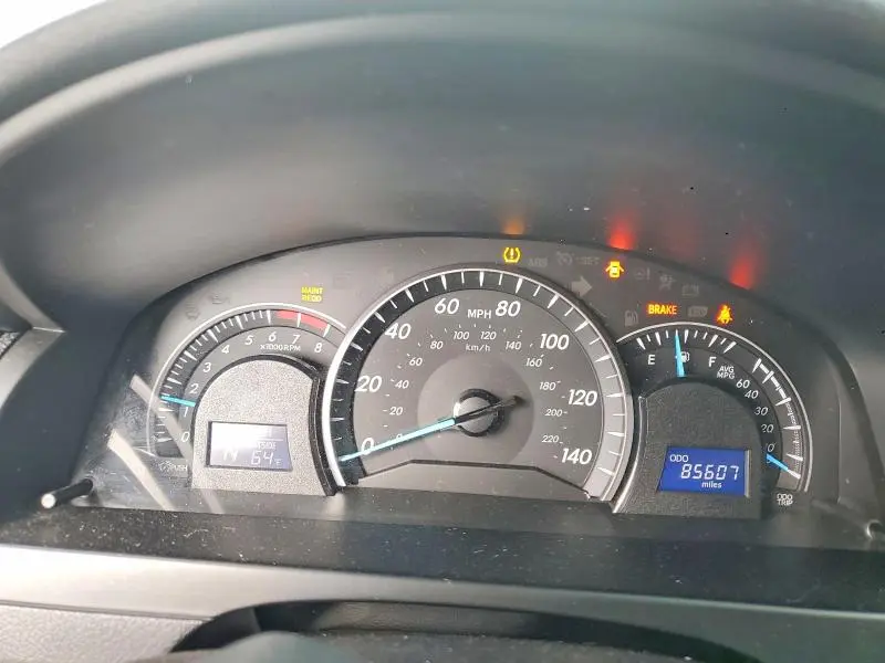 2015 TOYOTA CAMRY LE  