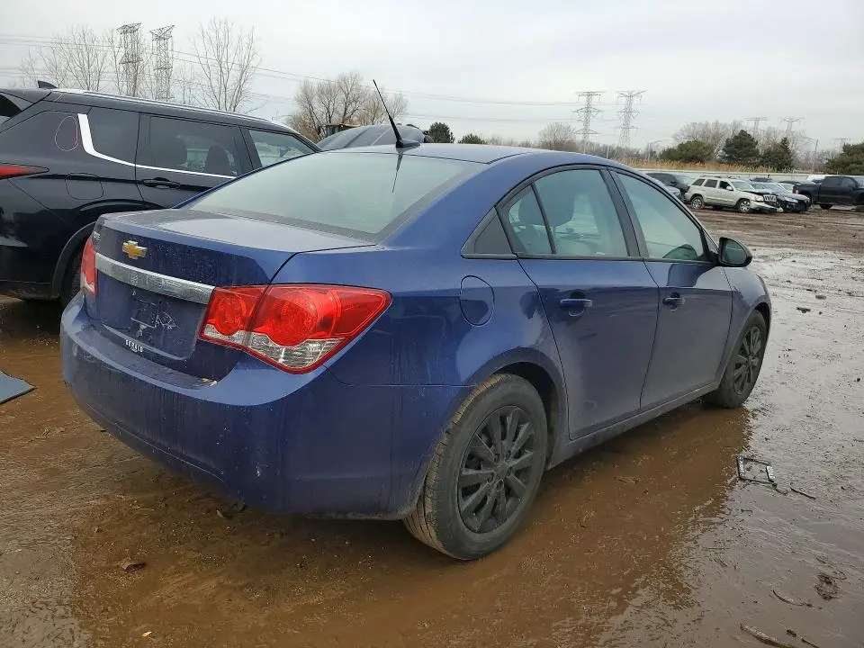 2013 CHEVROLET CRUZE LS  