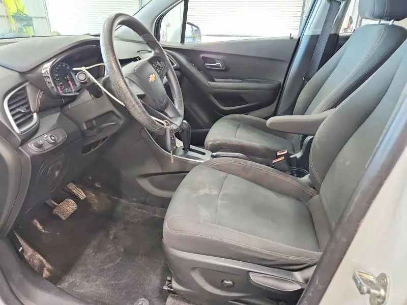 2021 CHEVROLET TRAX LS  
