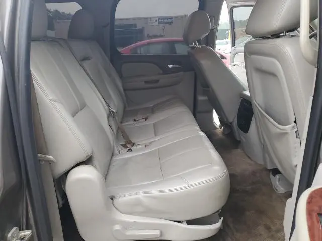 2013 CHEVROLET SUBURBAN C1500 LT  