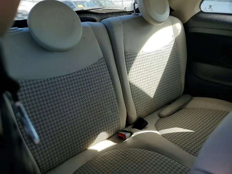 2016 FIAT 500 EASY  