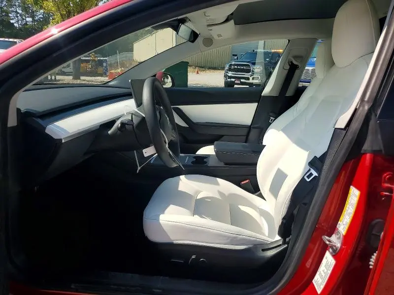 2021 TESLA MODEL 3   