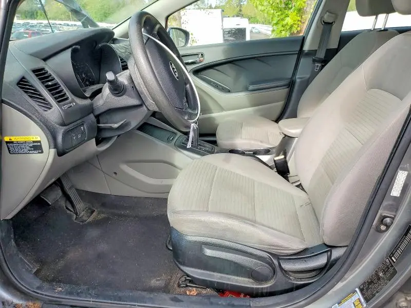 2016 KIA FORTE LX  