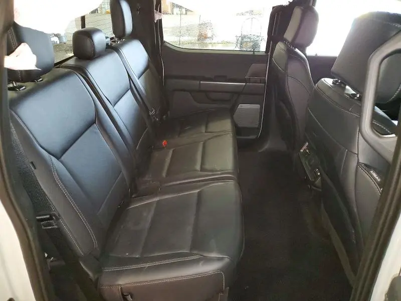 2024 FORD F150 XLT  