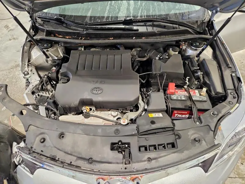 2016 TOYOTA AVALON LIMITED  