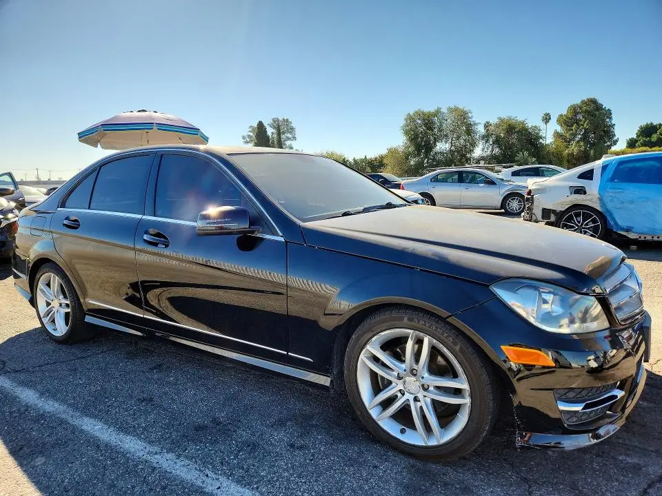 2013 MERCEDES-BENZ C 250  